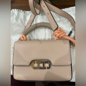 Marc Jacobs apricot beige crossbody